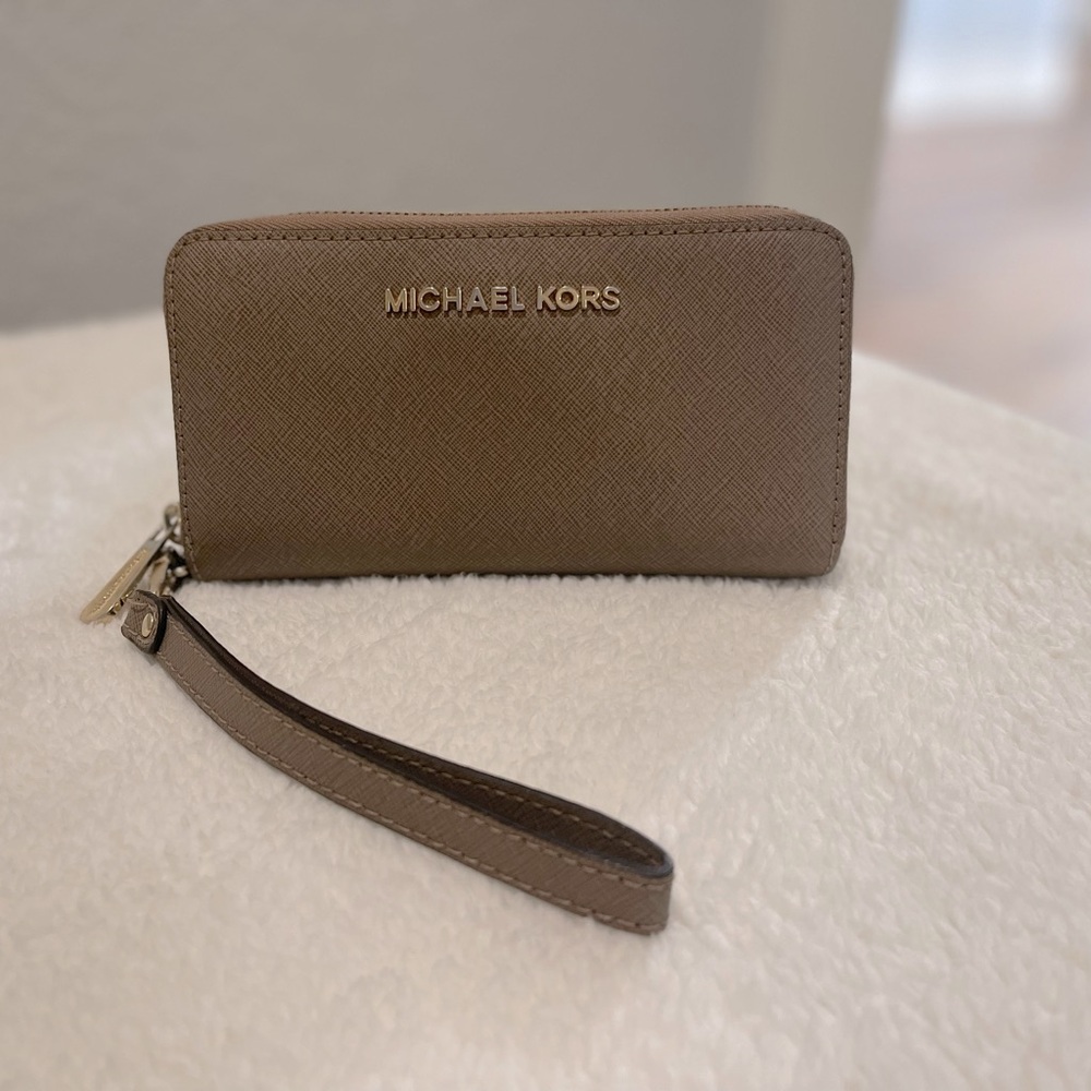 Michael Kors Light Brown Wristlet